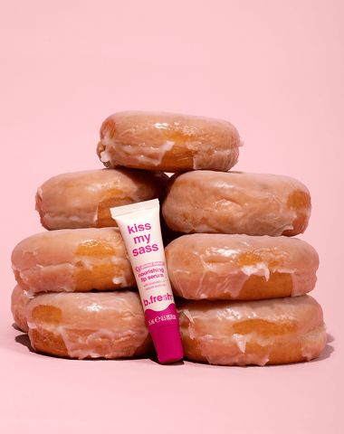 kiss my sass vårdande läppserum